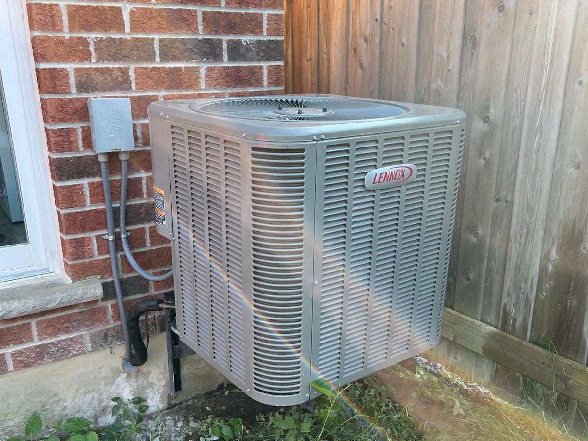 Outdoor AC condenser diagnostic work for a no-cooling call.